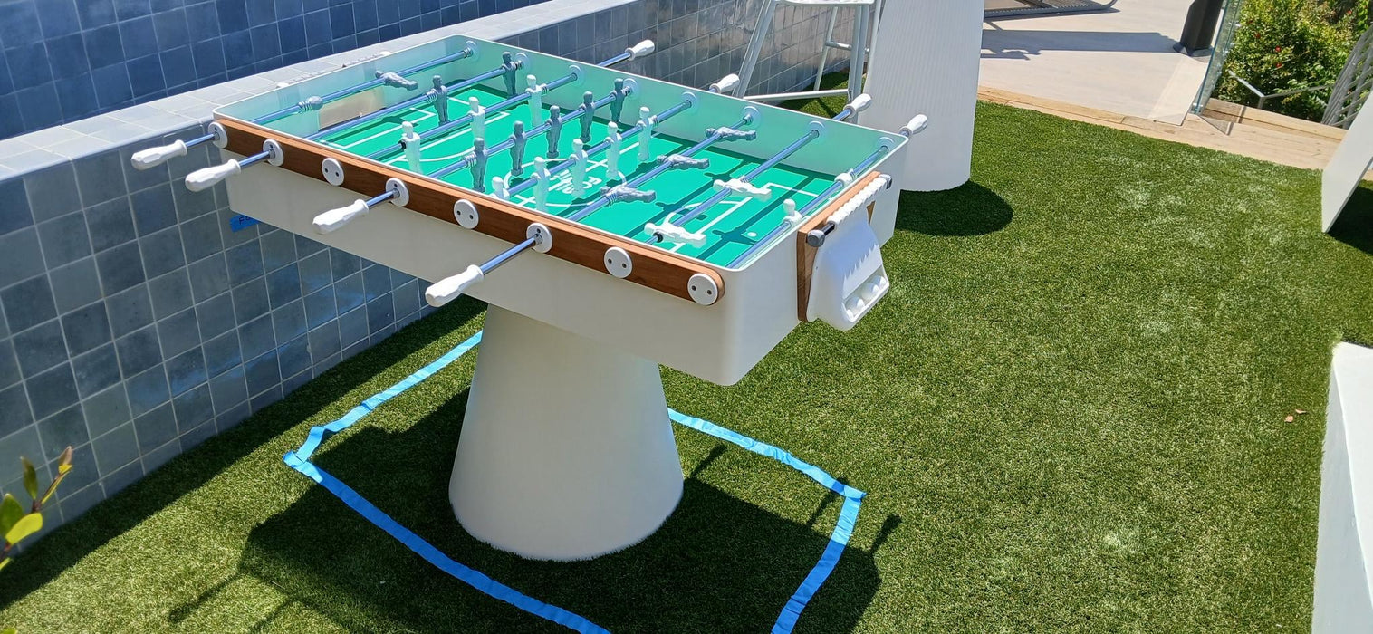 FAS Ciclope White Outdoor Foosball Table Free Dining Top - Cover & Balls