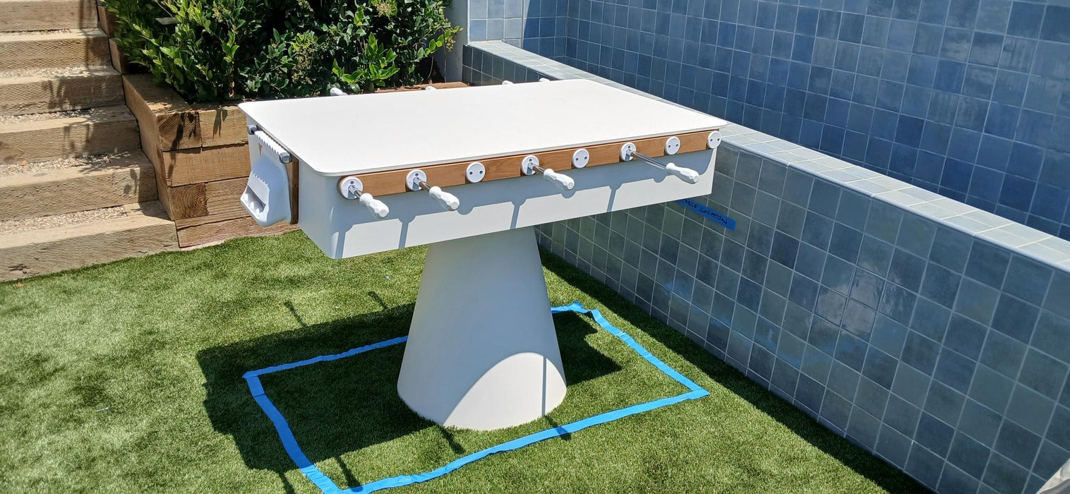 FAS Ciclope White Outdoor Foosball Table Free Dining Top - Cover & Balls